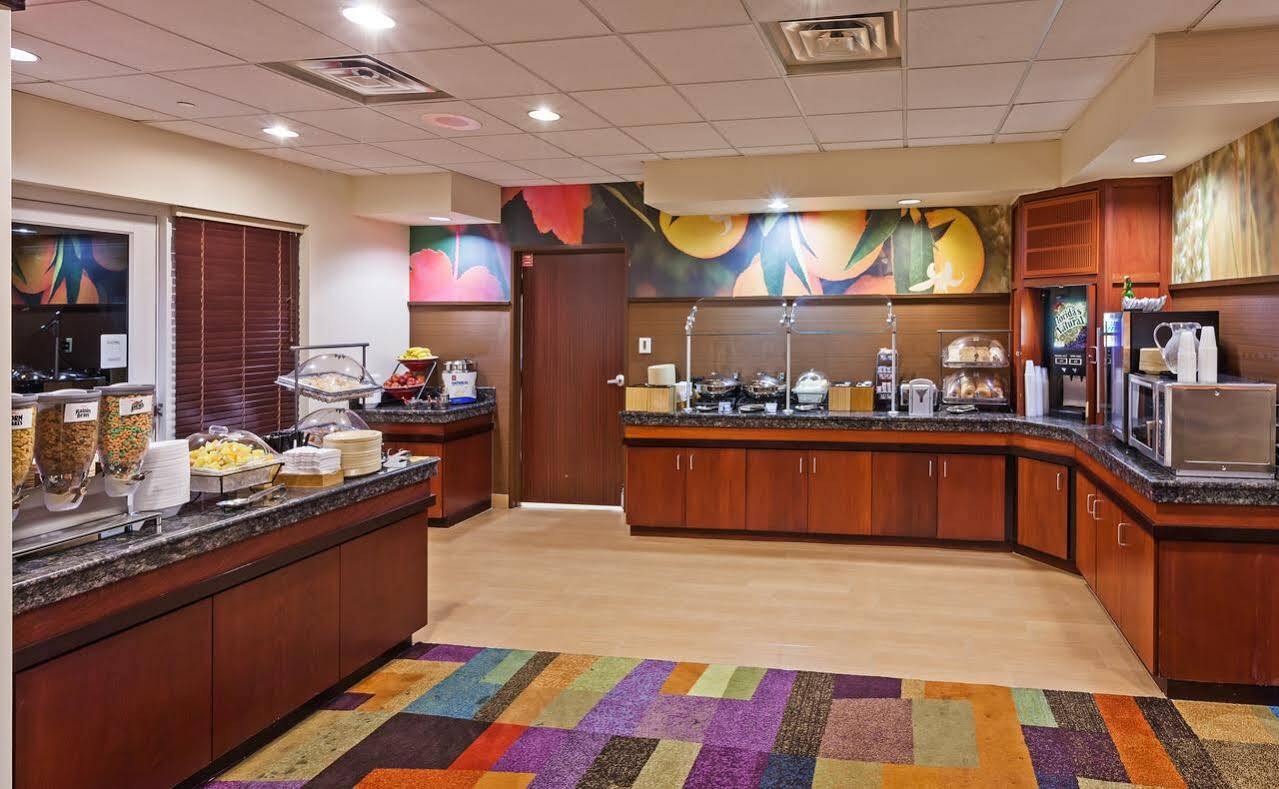 Fairfield Inn And Suites By Marriott Austin Northwest/The Domain Area Exterior foto